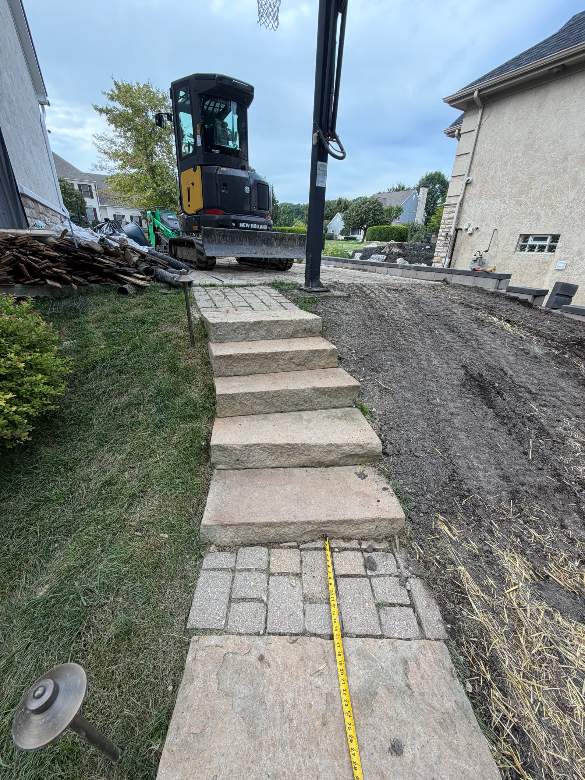 Old Paver Walkway Replaced with Oberfields Lexington Canyon Creek Blend
