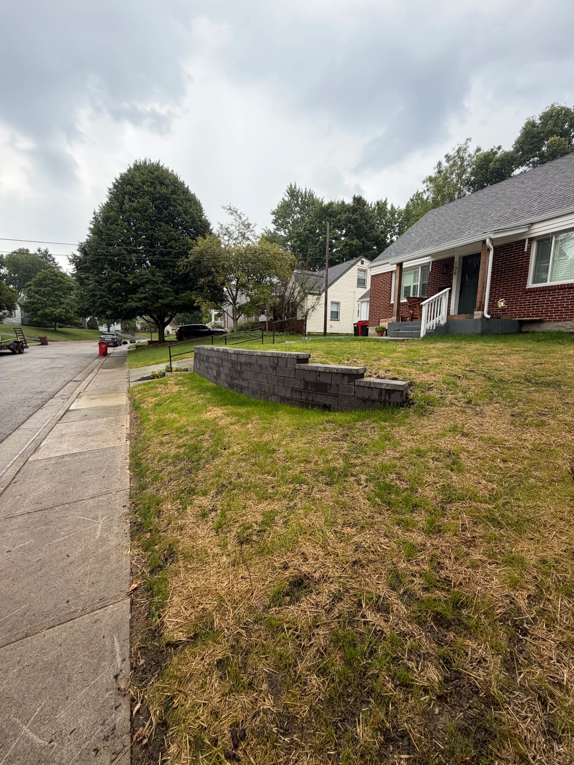 Gallery photos for Pisa XL Retaining Wall Install With Full Landscape Overhaul: Image #3